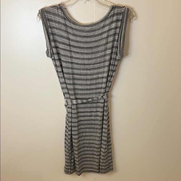 LOFT Gray and White Tie Front Sheath Dress - Picture 2 of 4